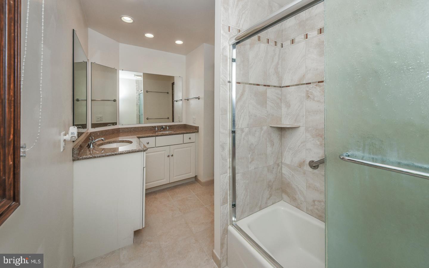 94 Lochatong Road Ewing, NJ 08628 - Photo 22 of 32 Gallery Image 22