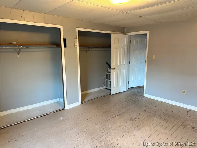 $795 | 318 West Market Street, Unit 4, New Albany, IN 47150