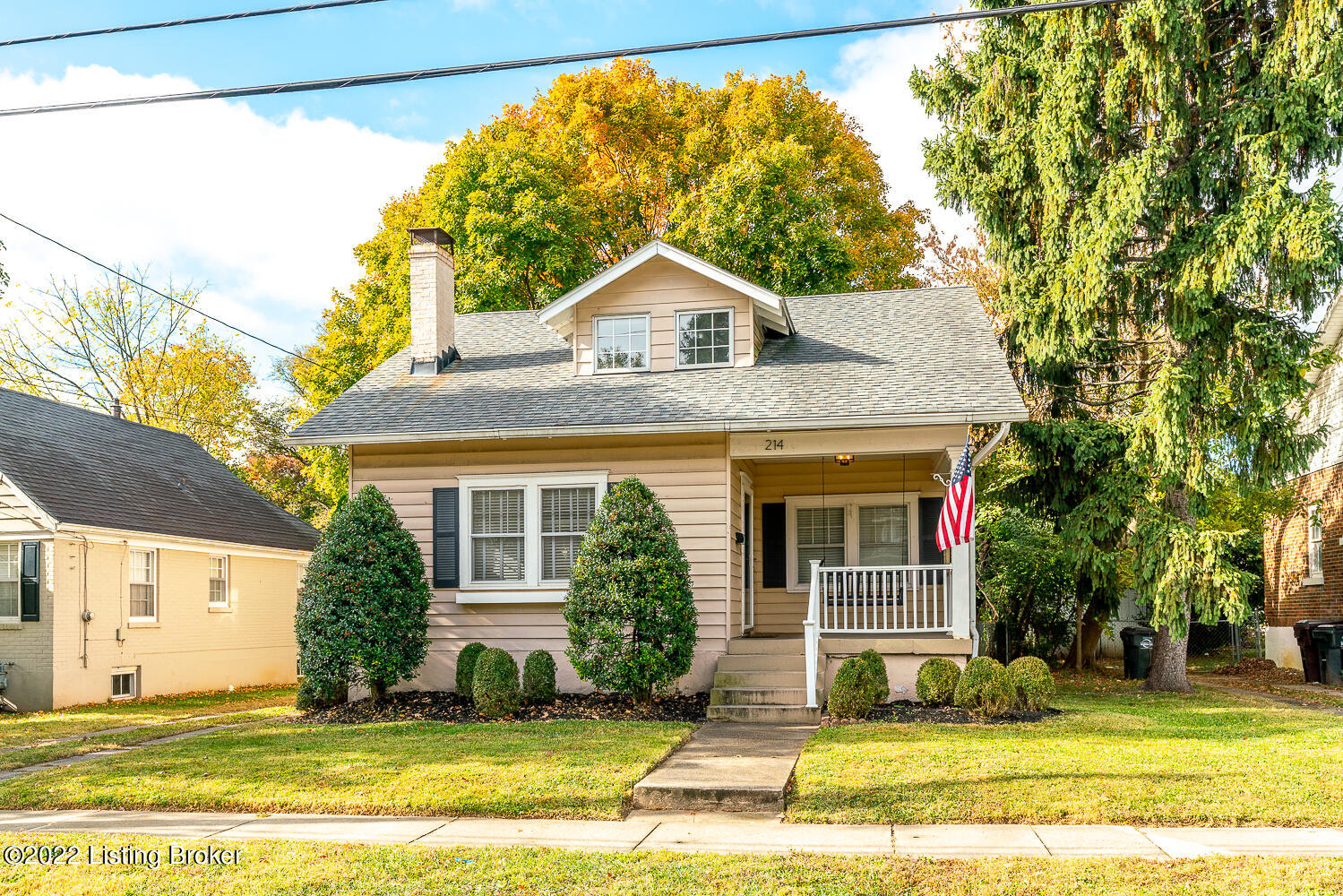 214 Fairlawn Road Louisville, KY 40207 - Photo 7 of 62 02-214-3