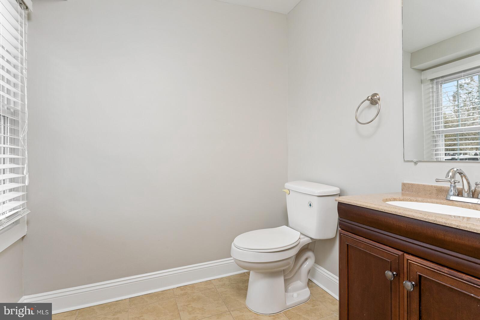 9284 Elk Run Road Catlett, VA 20119 - Photo 14 of 33 Main Level Half Bath