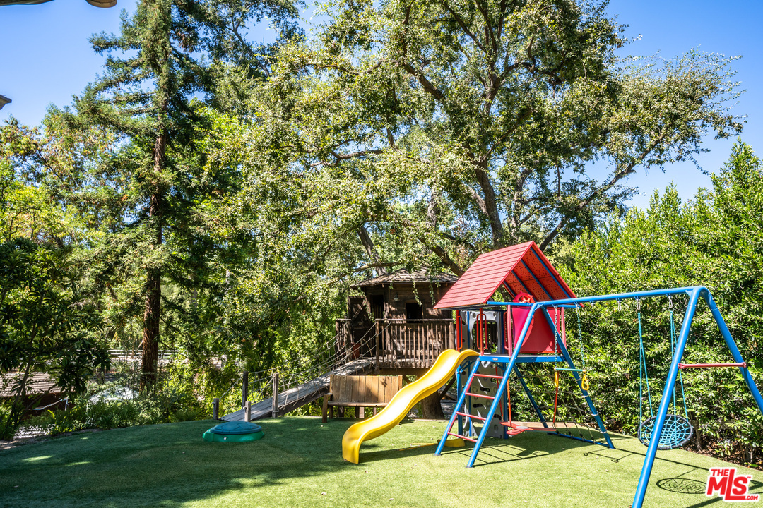 24878 Long Valley Road Hidden Hills, CA 91302 - Photo 21 of 54 an aerial view of a park