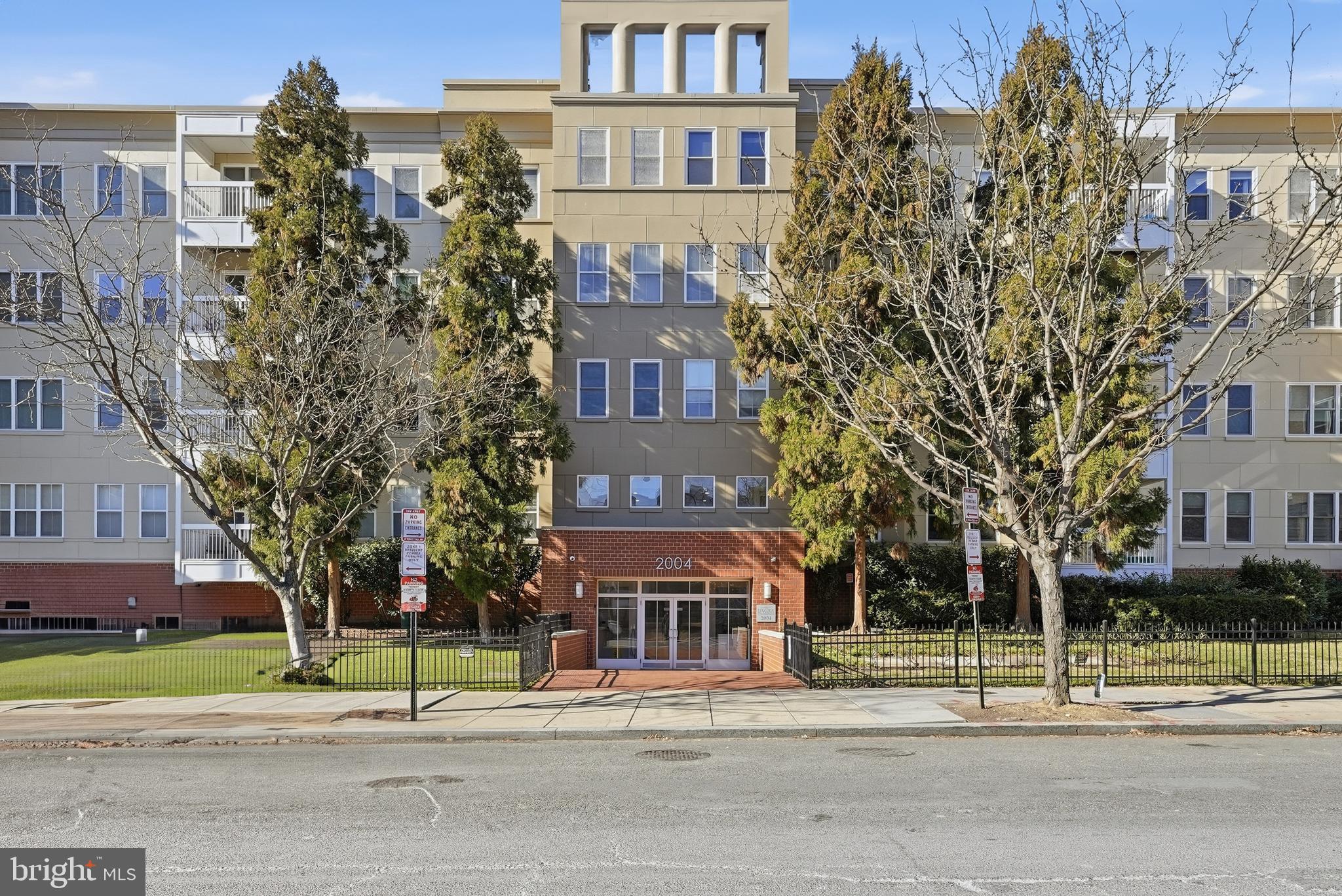 2004 11th Street Northwest, Unit 338 Washington, DC 20001 - Photo 30 of 31