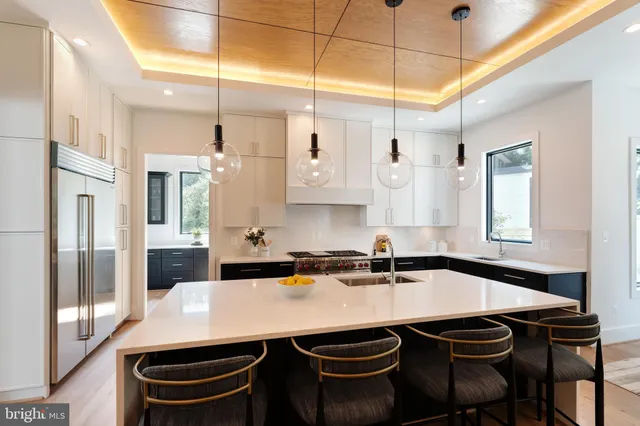 $3,388,888 | 6908 Southridge Drive, McLean, VA 22101