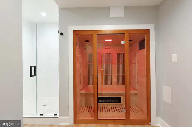 $3,388,888 | 6908 Southridge Drive, McLean, VA 22101