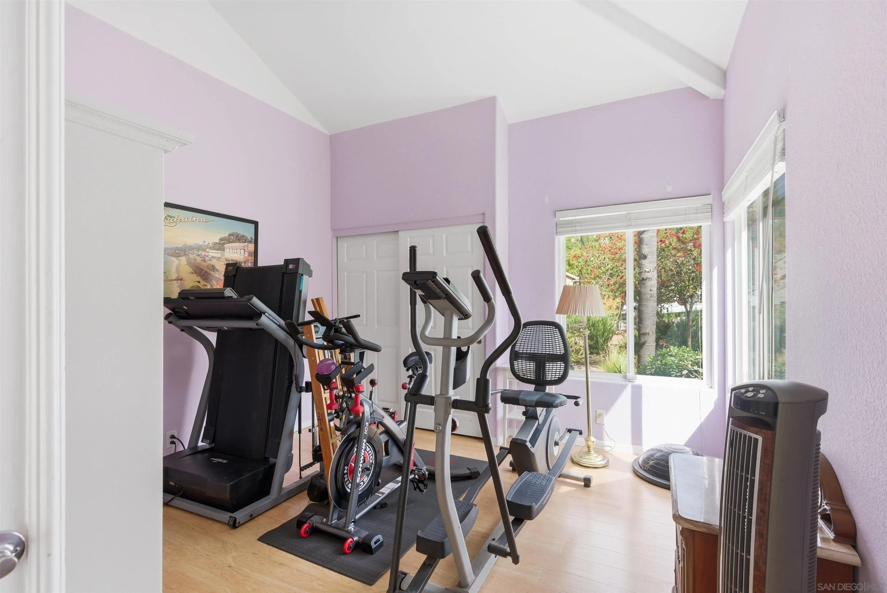 2142 Hidden Mesa Road El Cajon, CA 92019 - Photo 10 of 26