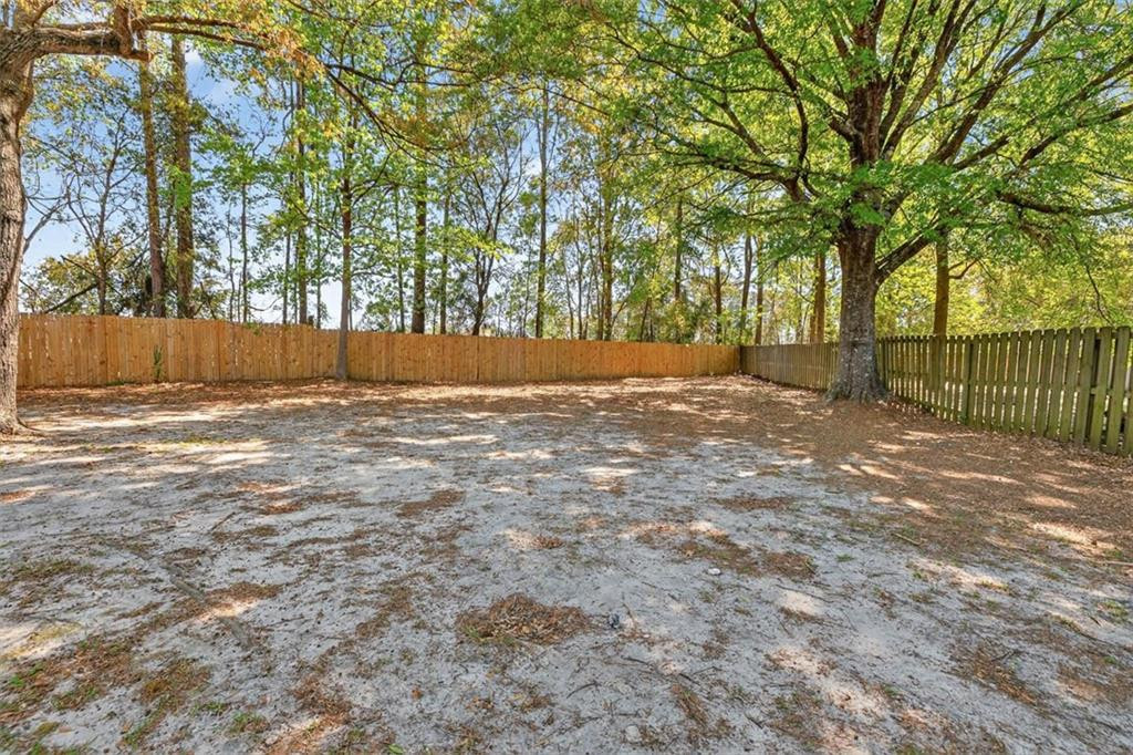 136 Timber Ridge Drive Brunswick, GA 31525 - Photo 24 of 27