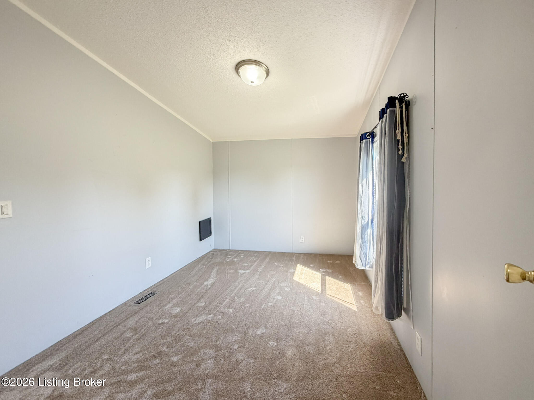 800 McCormack Road Waddy, KY 40076 - Photo 33 of 47 Spare Bedroom