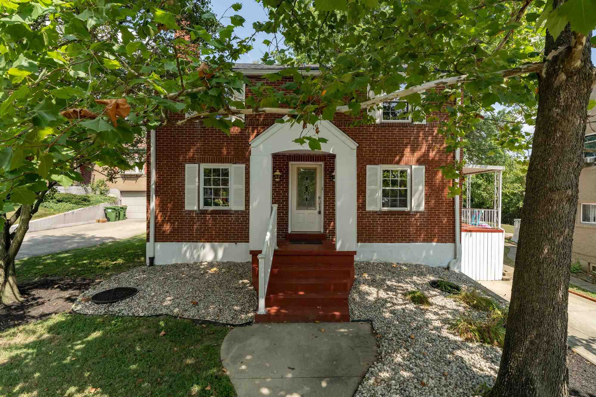 8 East Orchard Road Fort Mitchell, KY 41011 - Photo 1 of 34 Gallery Image 1
