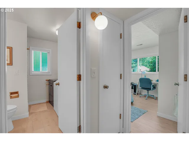 $299,000 | 14970 Northeast Rose Parkway, Unit 30B, Portland, OR 97230