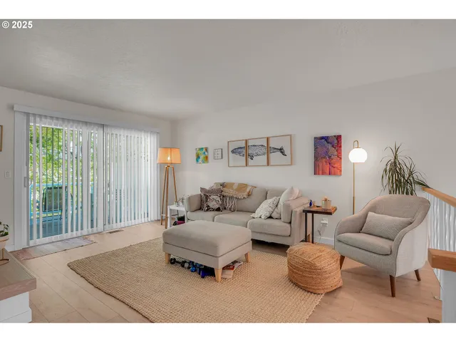 $299,000 | 14970 Northeast Rose Parkway, Unit 30B, Portland, OR 97230