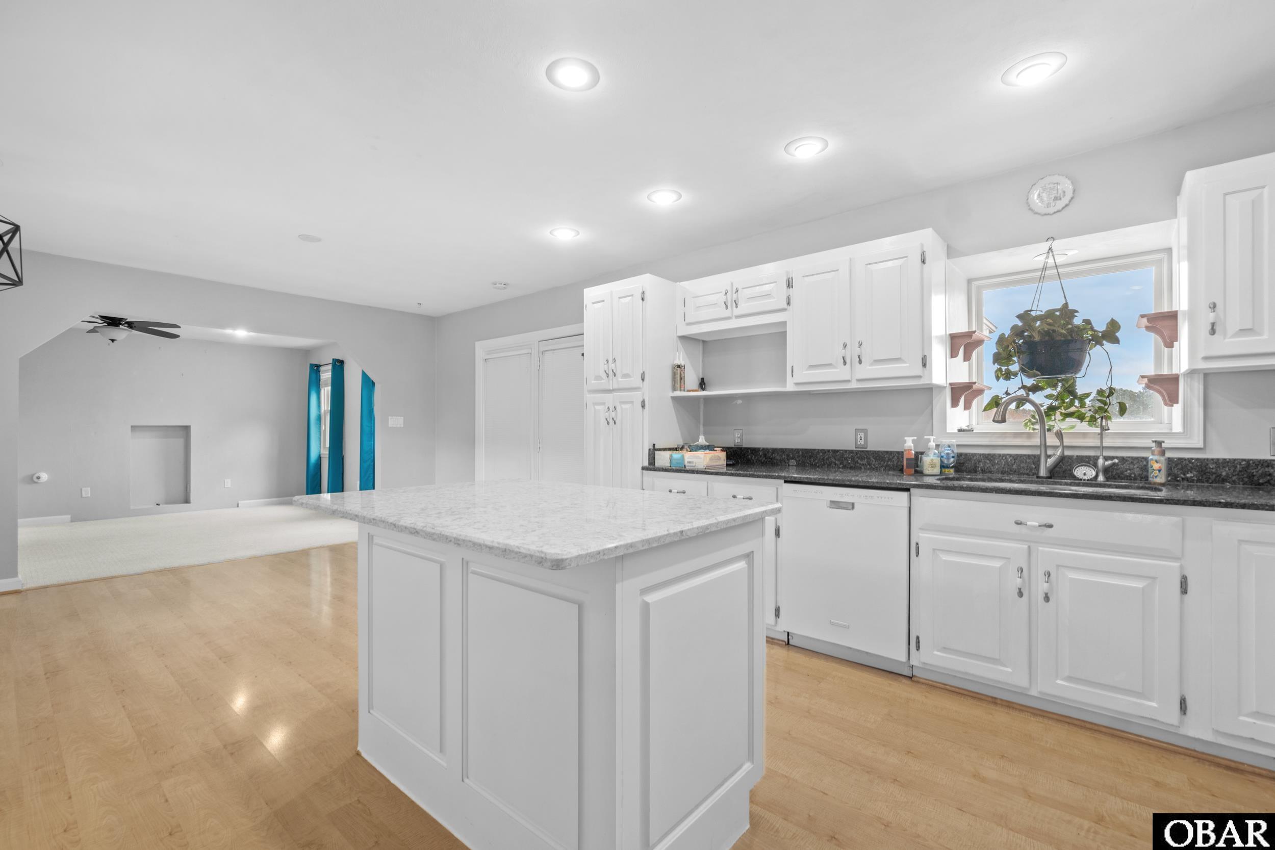 633 Shawboro Road Shawboro, NC 27973 - Photo 4 of 50