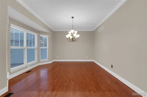 $435,000 | 7221 Field Avenue, St. Louis, MO 63116