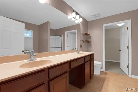 $435,000 | 7221 Field Avenue, St. Louis, MO 63116