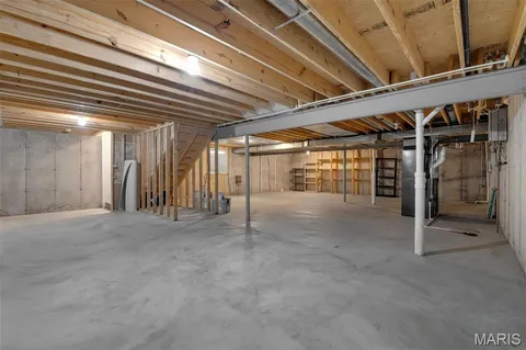 $435,000 | 7221 Field Avenue, St. Louis, MO 63116