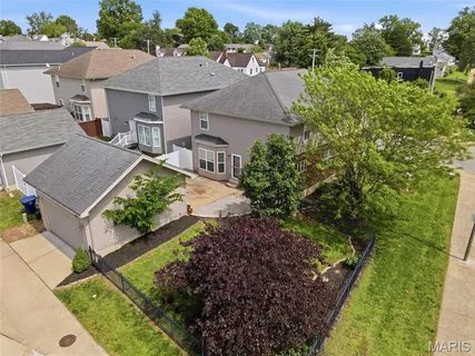 $435,000 | 7221 Field Avenue, St. Louis, MO 63116
