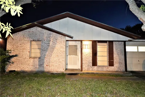 $1,450 | 1028 Starlite Drive, Portland, TX 78374