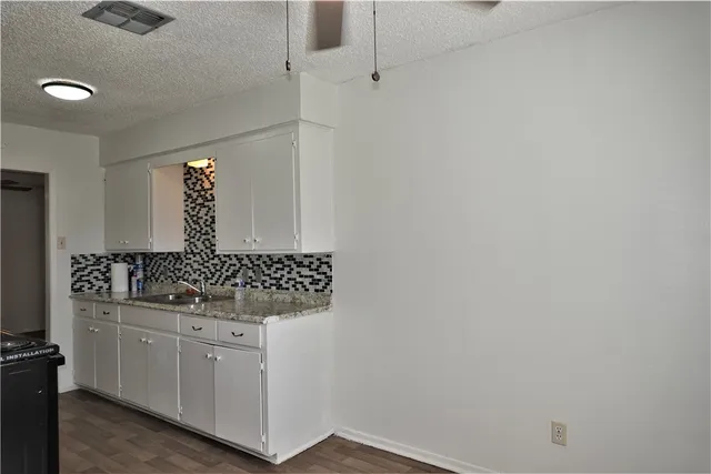 $1,600 | 1028 Starlite Drive, Portland, TX 78374