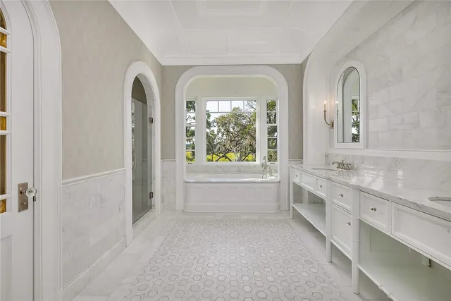 $13,975,000 | 144 Point Lane, St. Simons Island, GA 31522