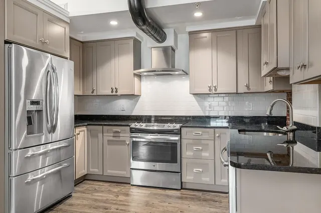 $995,000 | 80 State Street, Unit 302, Portsmouth, NH 03801