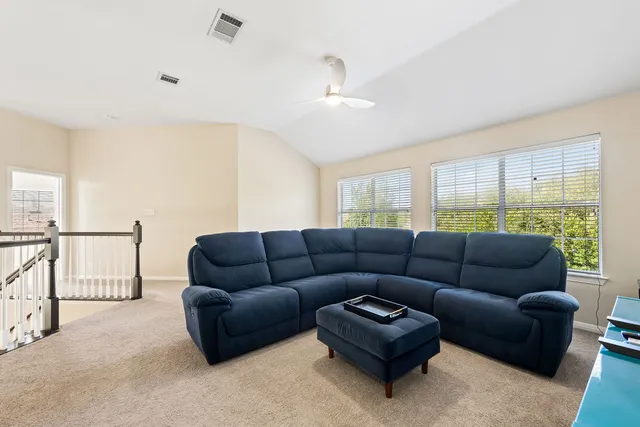 $575,000 | 807 Lone Buck Pass, Cedar Park, TX 78613