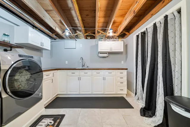 $654,900 | 27 Courtland Street, Nashua, NH 03064