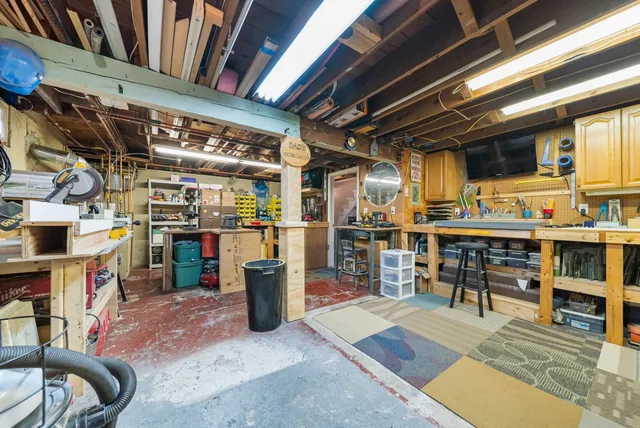 $654,900 | 27 Courtland Street, Nashua, NH 03064