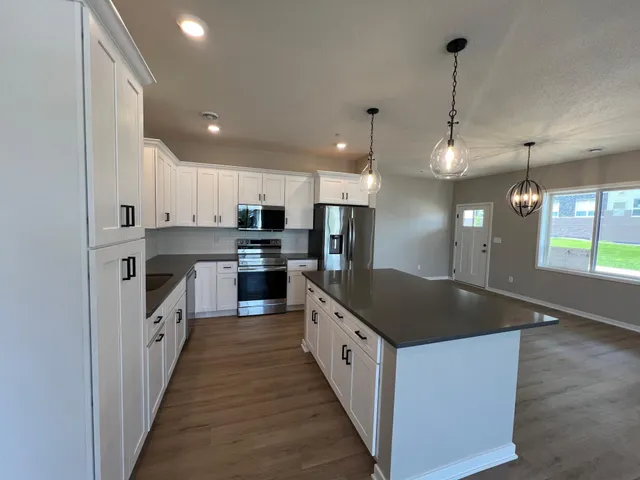 $349,900 | 5203 Harvest Sq Lane Northwest, Rochester, MN 55901