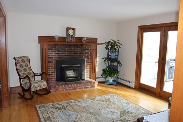 150 Fitchburg Road Townsend, MA 01469 - Photo 6 of 20
