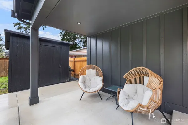 $795,000 | 11124 29th Drive Southeast, Everett, WA 98208