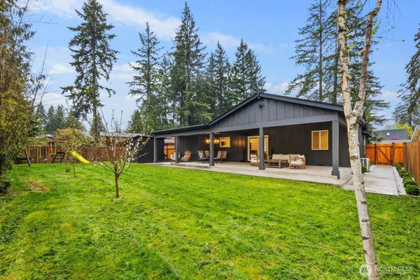 $795,000 | 11124 29th Drive Southeast, Everett, WA 98208