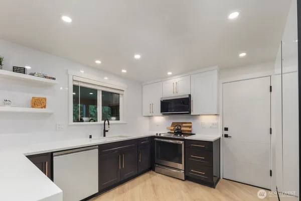 $795,000 | 11124 29th Drive Southeast, Everett, WA 98208