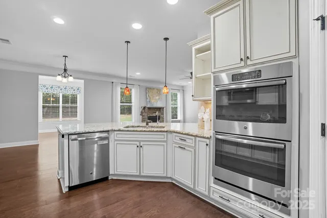 $665,000 | 1814 Larkspur Way, Tega Cay, SC 29708