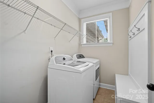 $665,000 | 1814 Larkspur Way, Tega Cay, SC 29708