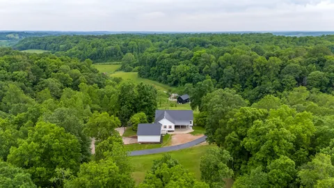 $1,199,000 | 3402 Blackburn Road, Santa Fe, TN 38482