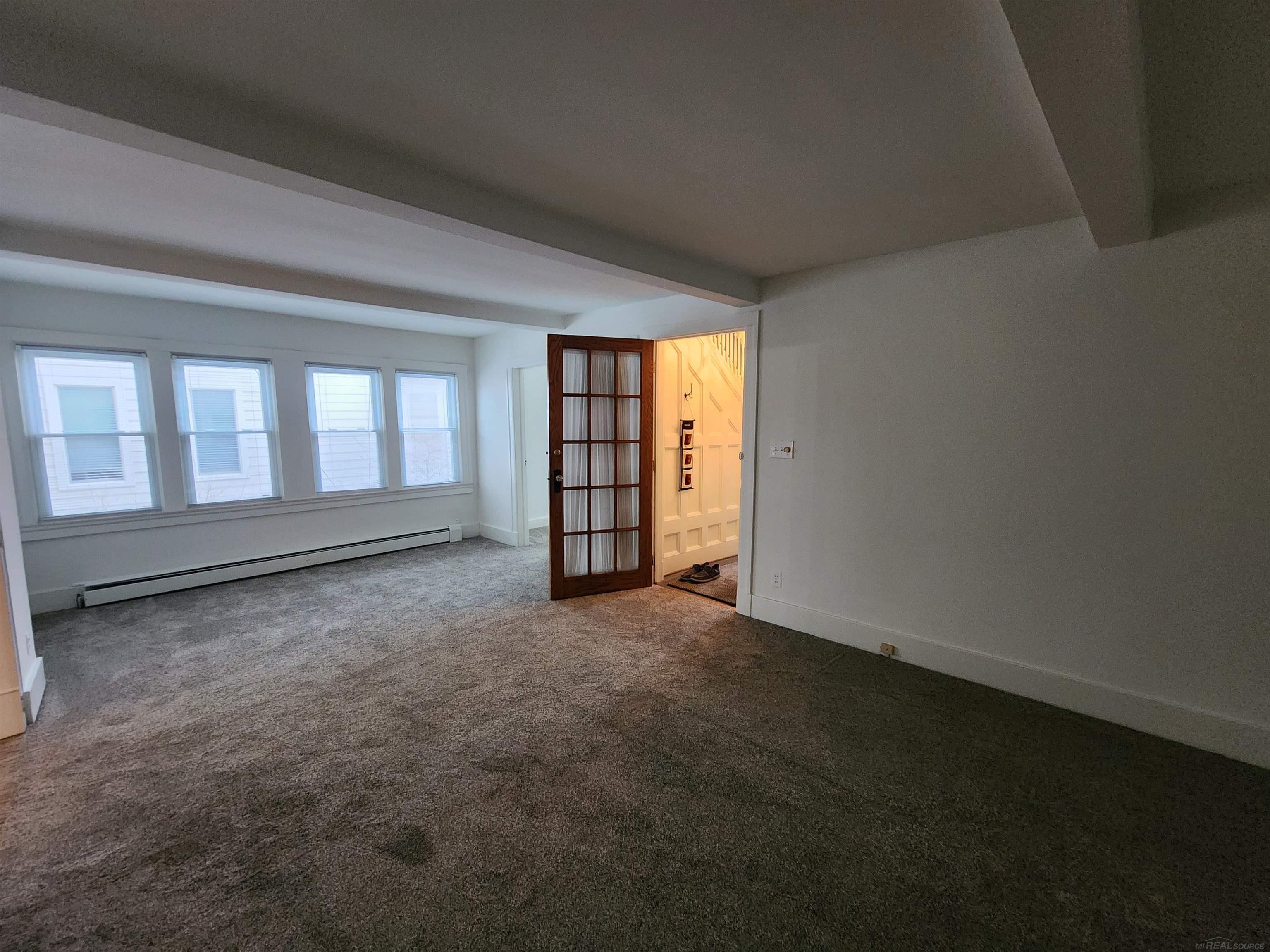 295 Rivard Boulevard, Unit 1W Grosse Pointe, MI 48230 - Photo 4 of 28