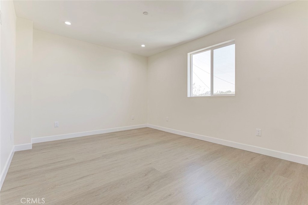 7044-3 Greeley Street Tujunga, CA 91042 - Photo 13 of 16