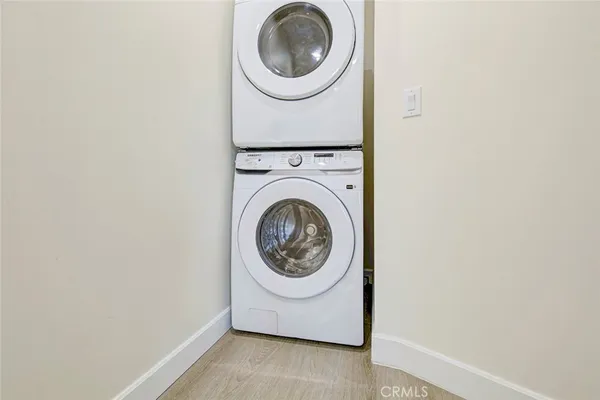 $3,200 | 7044-3 Greeley Street, Tujunga, CA 91042