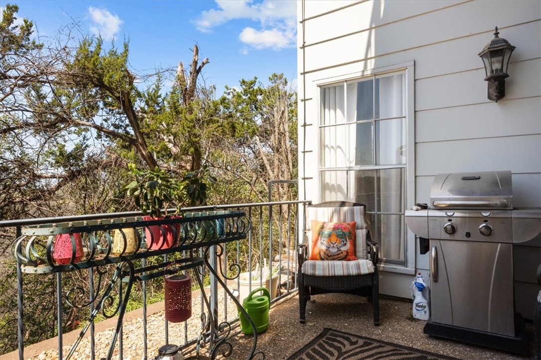 2903 Lake Shore Drive, Unit 303 Waco, TX 76708 - Photo 25 of 29 a view of terrace with seating area
