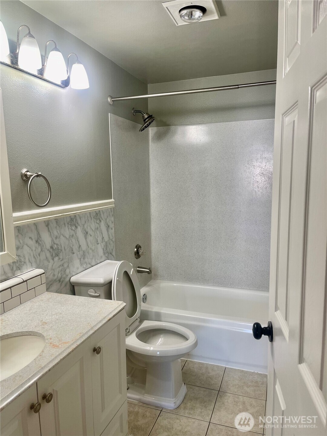 10824 Southeast 170th Street, Unit A201 Renton, WA 98055 - Photo 9 of 11