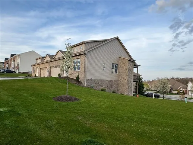 $595,000 | 1124 Bayberry Drive, Canonsburg, PA 15317