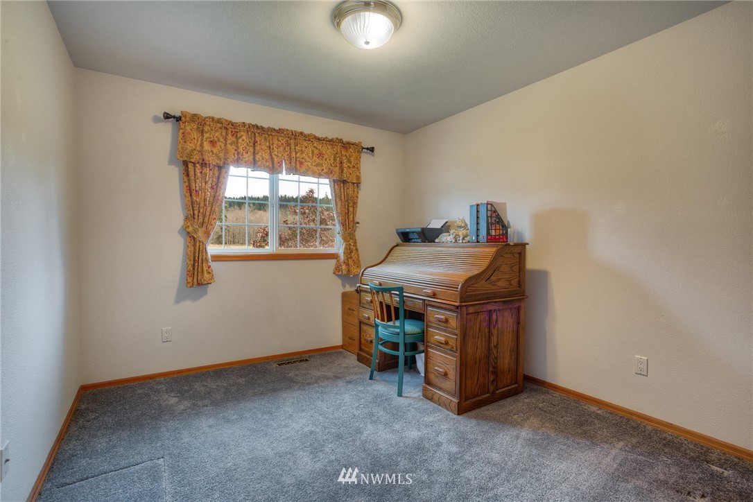930 Mox Chehalis Road McCleary, WA 98557 - Photo 11 of 21 Gallery Image 11
