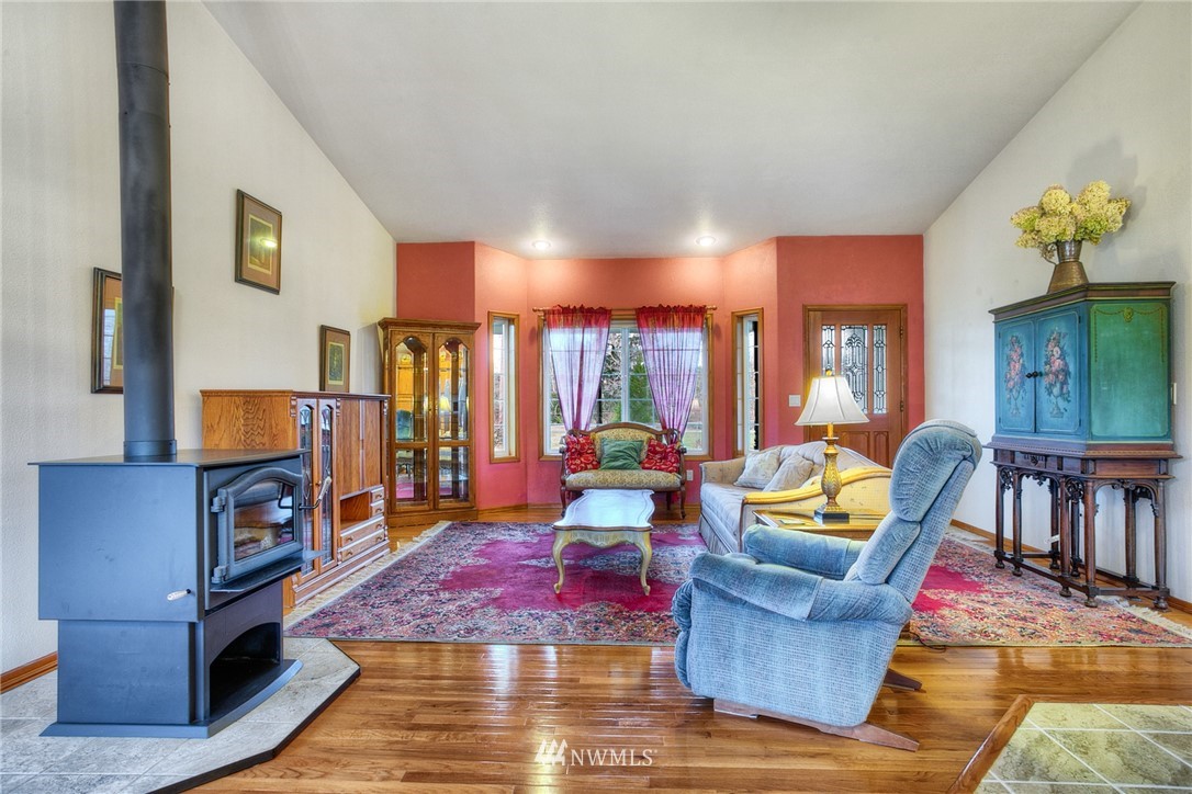 930 Mox Chehalis Road McCleary, WA 98557 - Photo 5 of 21 Gallery Image 5