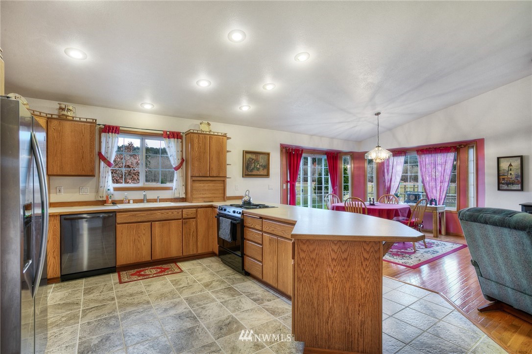 930 Mox Chehalis Road McCleary, WA 98557 - Photo 8 of 21 Gallery Image 8