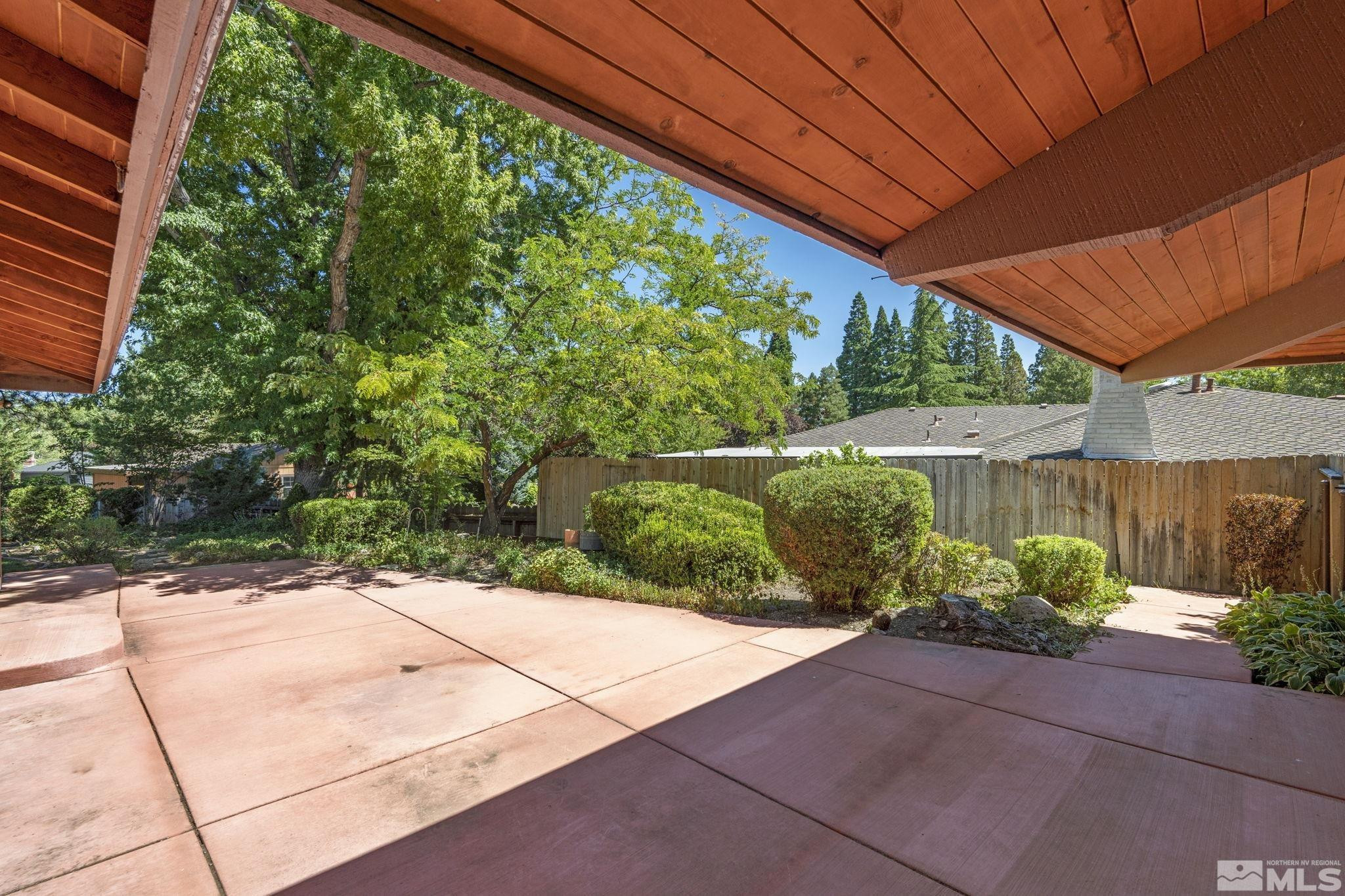 1575 Webster Way Reno, NV 89509 - Photo 32 of 40 a view of a backyard