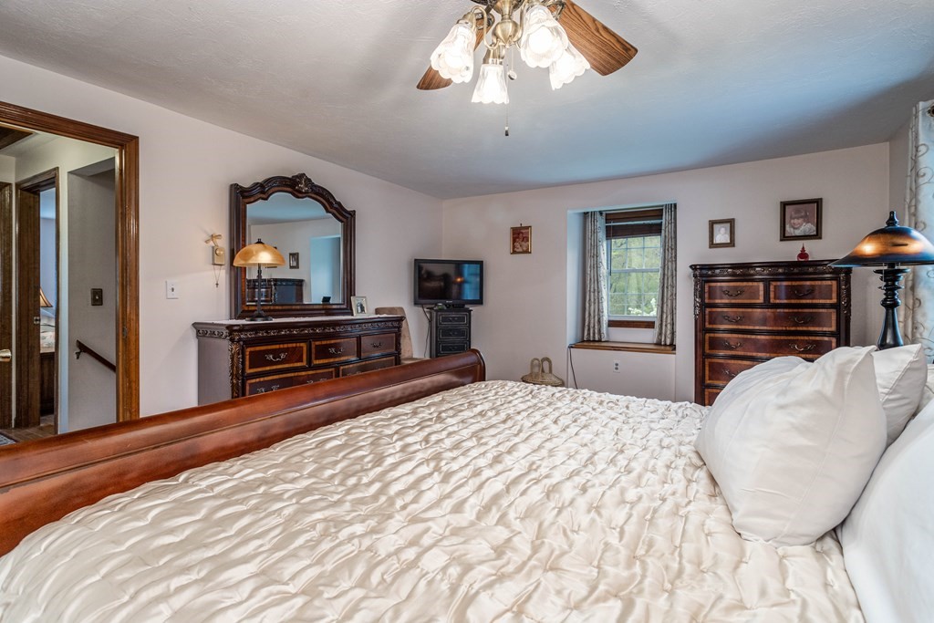 59 Holden Road Shirley, MA 01464 - Photo 28 of 42