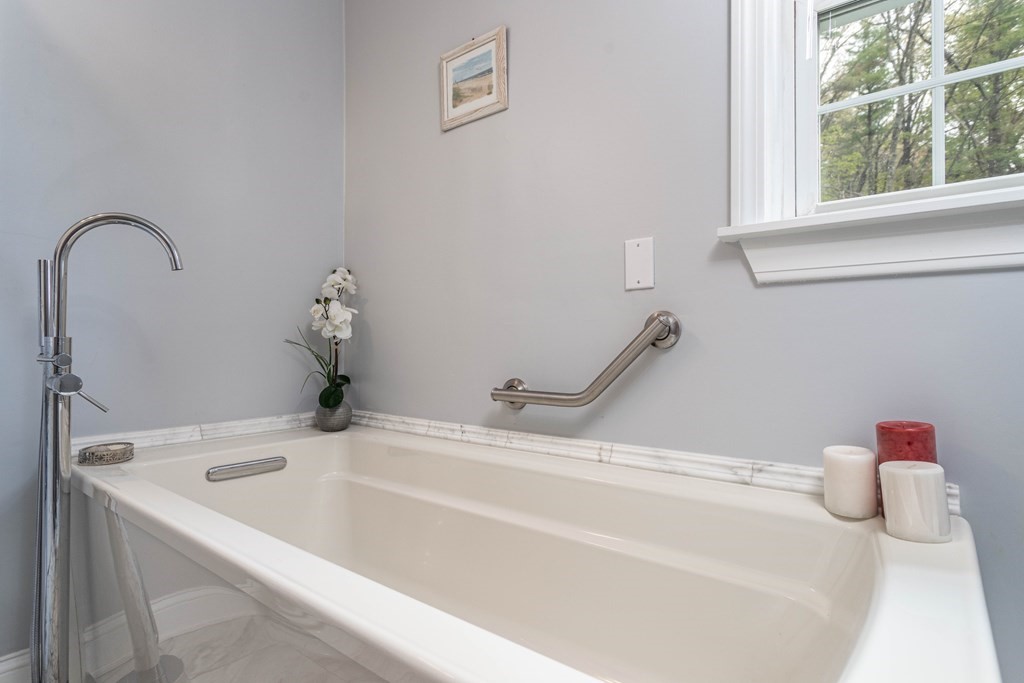 59 Holden Road Shirley, MA 01464 - Photo 34 of 42