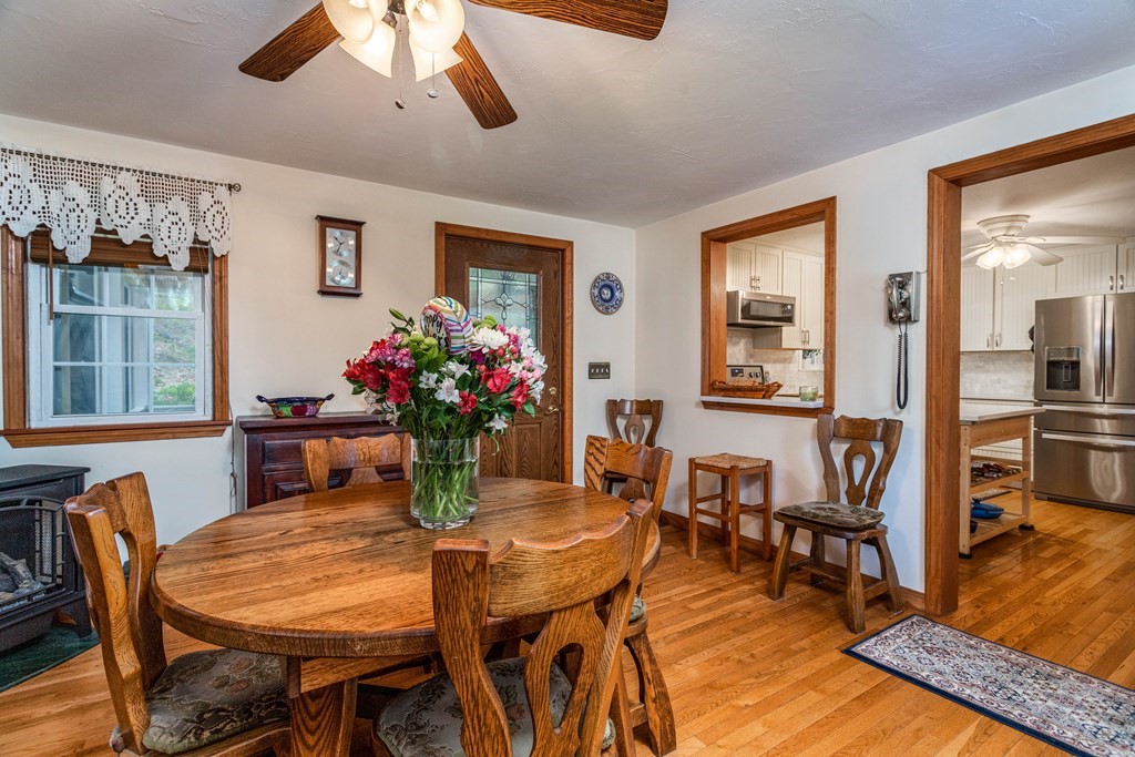 59 Holden Road Shirley, MA 01464 - Photo 4 of 42