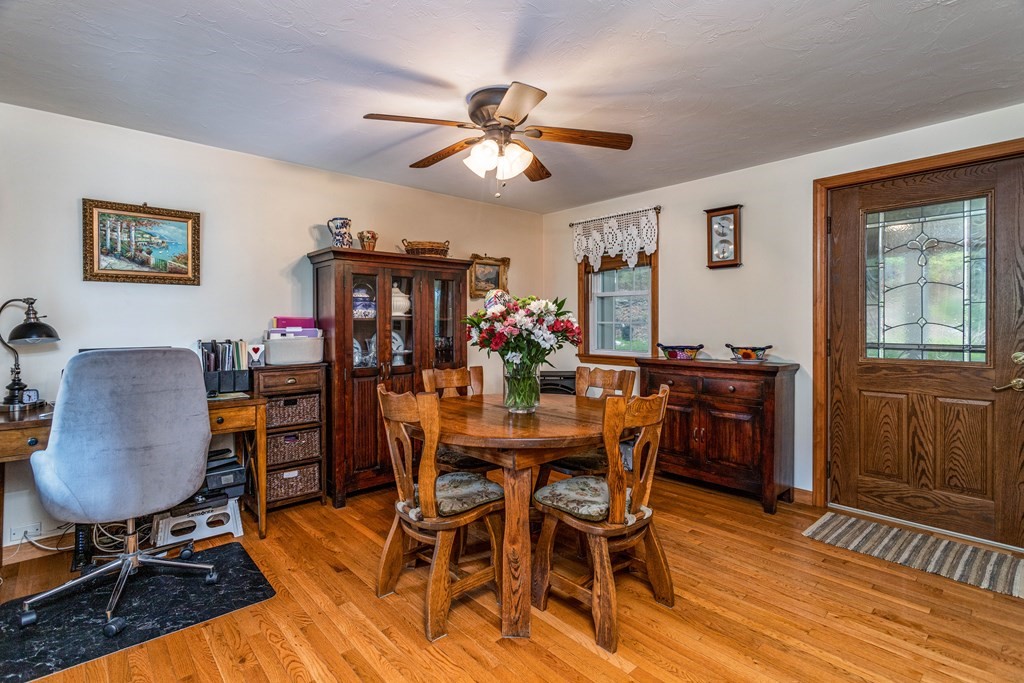 59 Holden Road Shirley, MA 01464 - Photo 10 of 42