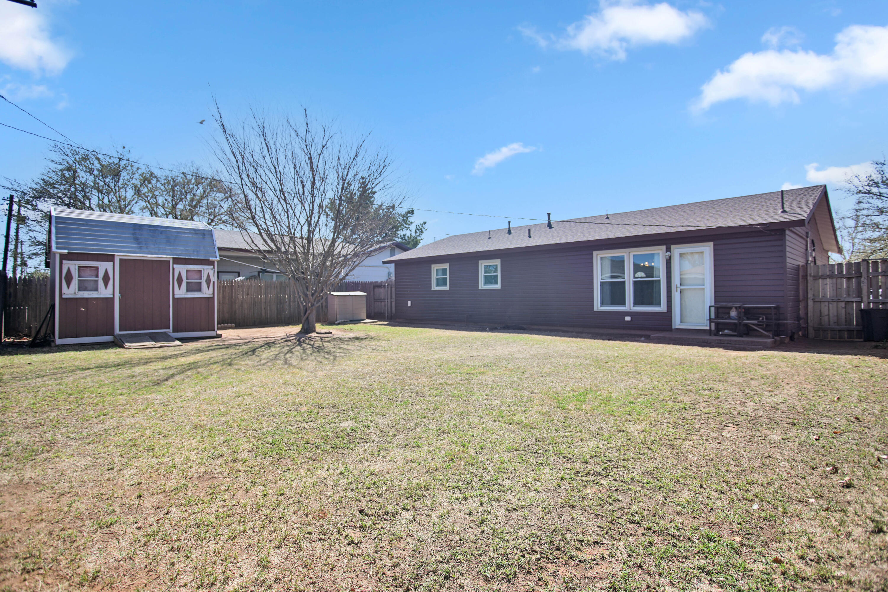 1924 73rd Street Lubbock, TX 79423 - Photo 41 of 41 DSC_9429