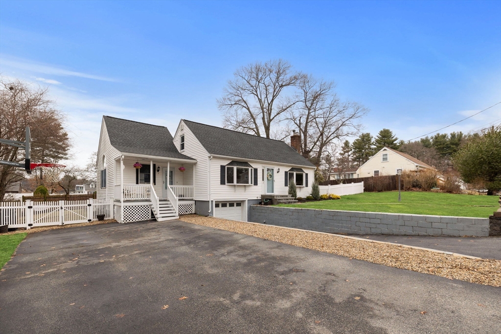 3 Sewell Road Wilmington, MA 01887 - Photo 2 of 25 Gallery Image 2